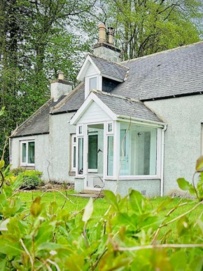 Cosy Country House in Deeside